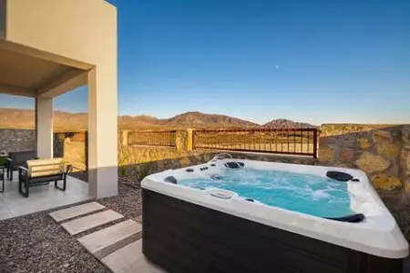 34100f72 03c0 4bab 906b c9c0727590fbhot tub e.jpeg.jpg